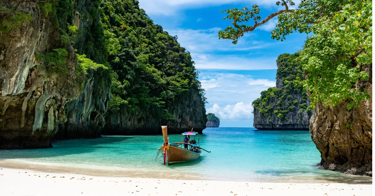 modern boat rental app