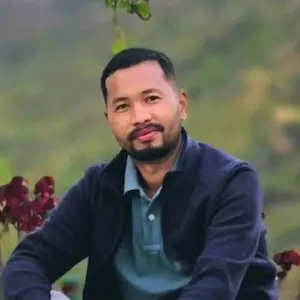 Portrait of Deevakar Chand from Wellyansh Health Pvt. Ltd testimonial about Miracuves healthcare platform with doctor booking, prescription module, and integrated payment gateway